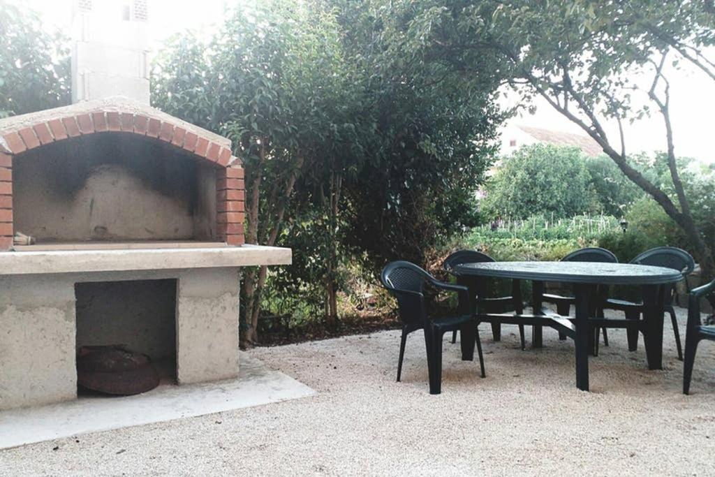 Apartman Greta Sukošan Dış mekan fotoğraf