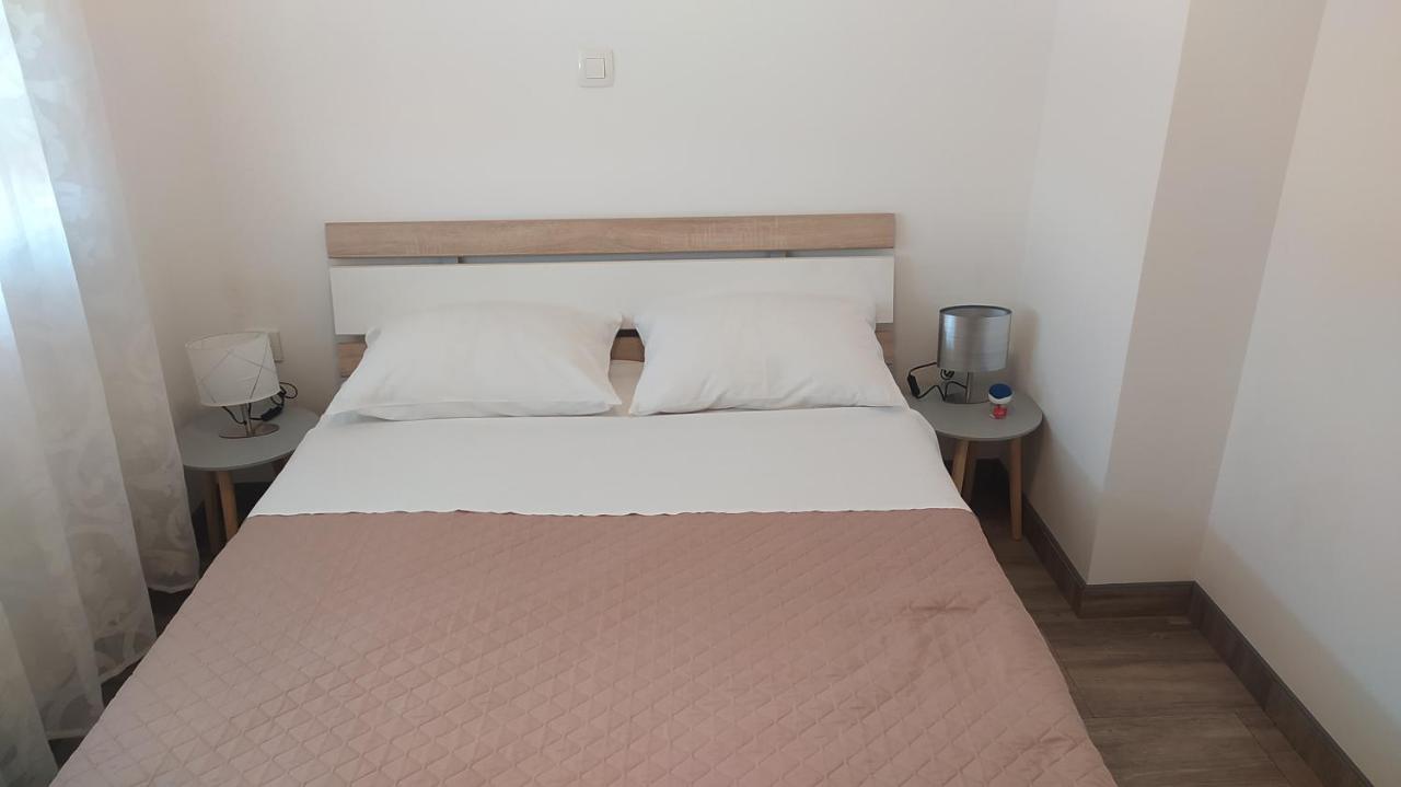 Apartman Greta Sukošan Dış mekan fotoğraf